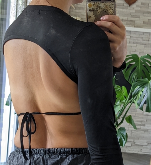 Shown top - Picture 8 of 8